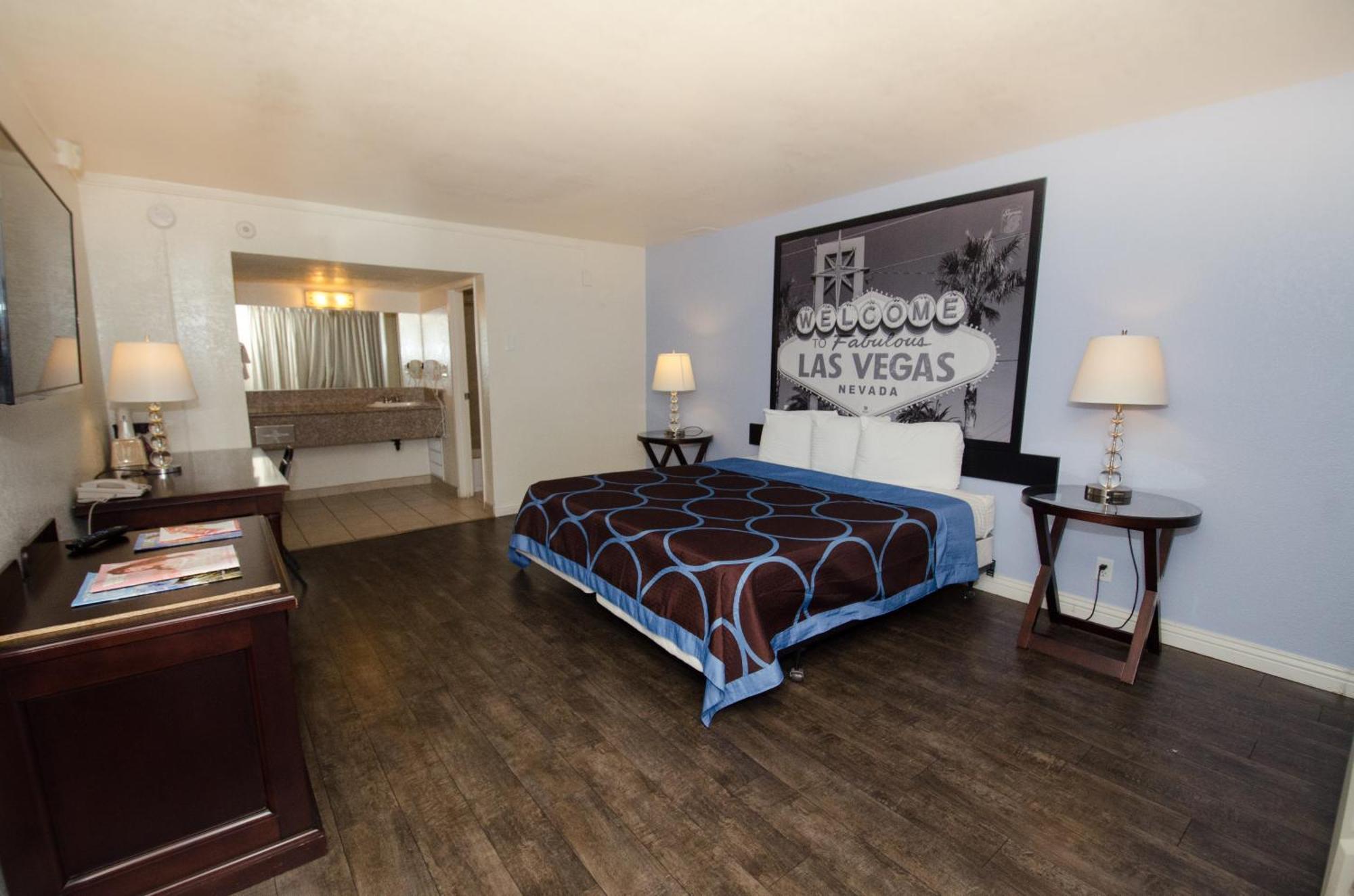 Super 8 By Wyndham Las Vegas North Strip/Fremont St. Area Dış mekan fotoğraf